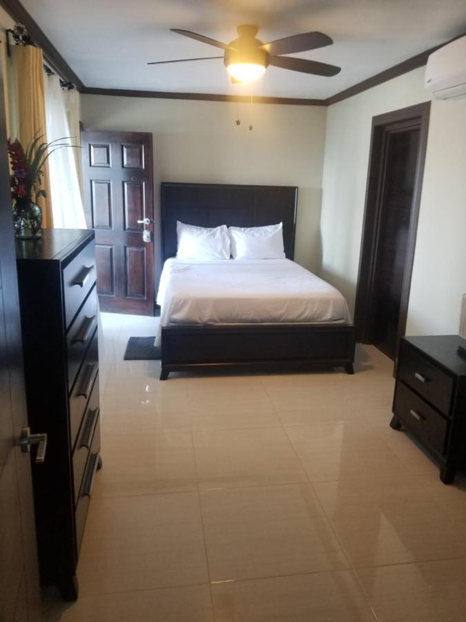 Inn The Town Port Antonio Luaran gambar